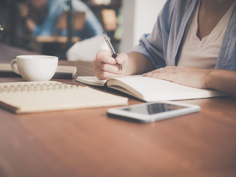Arbeitsplatz mit Notebook